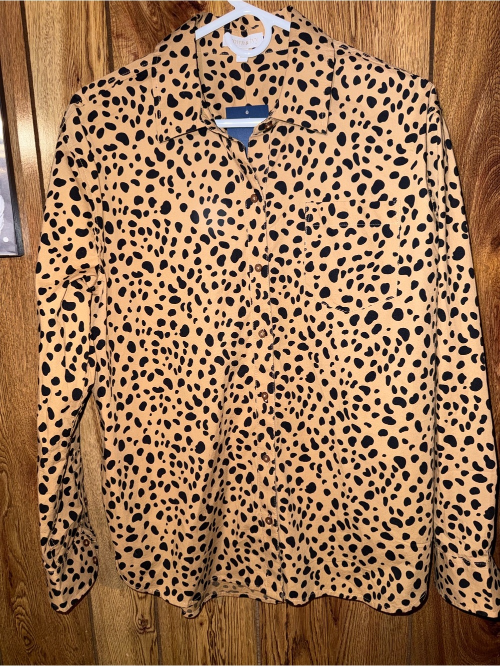 Crown & Ivy Long-Sleeve Leopard Print Shirt - Beige/Black